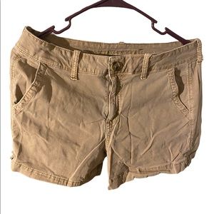 AE Khaki midi short